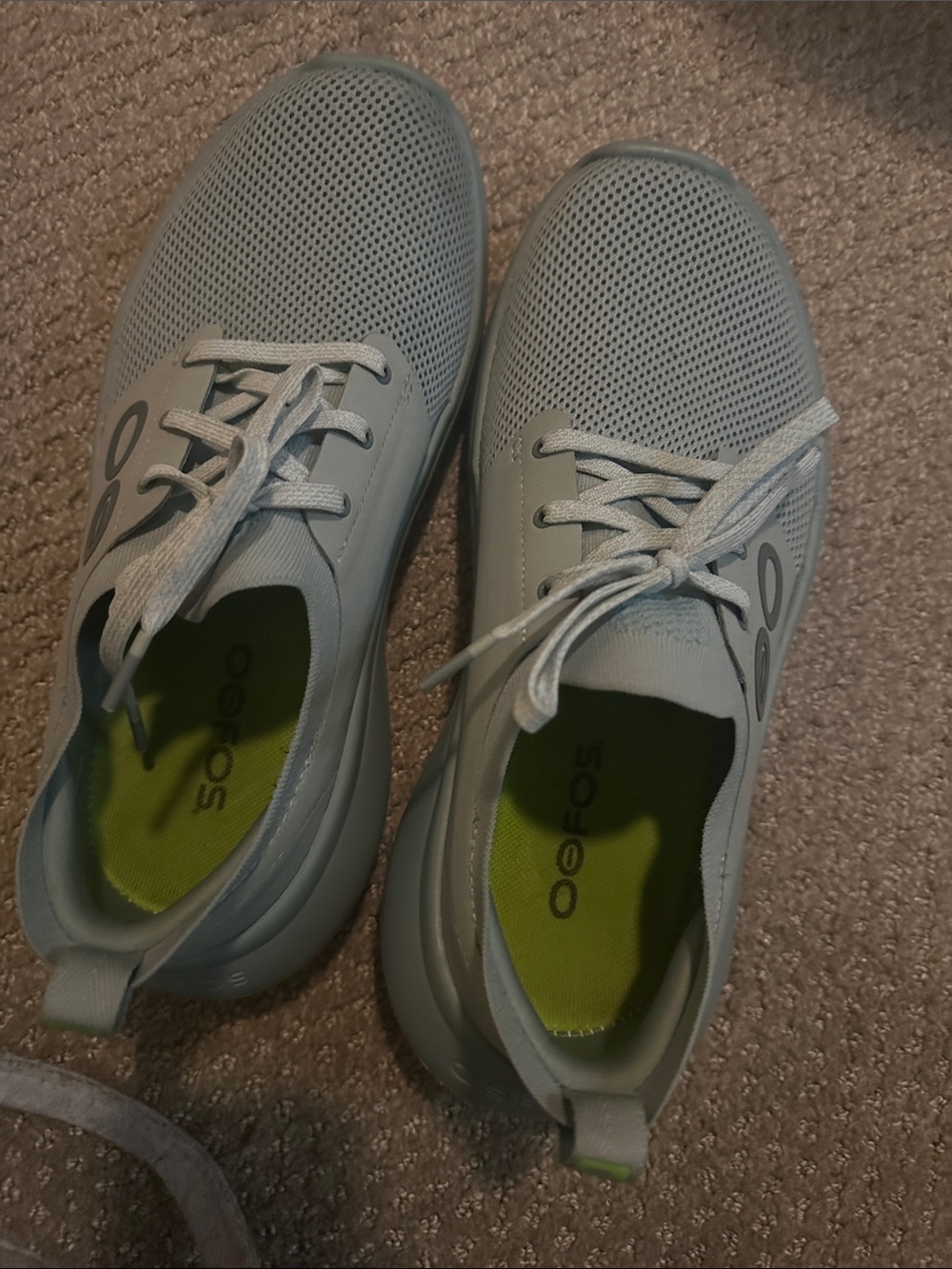 OOFOS men 9 /EU 42 sky blue Lace-Up Sneakers